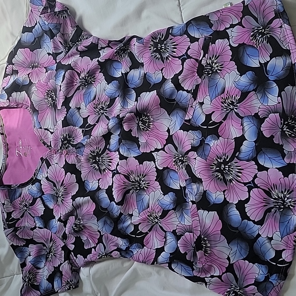 Healing hands Scrub top